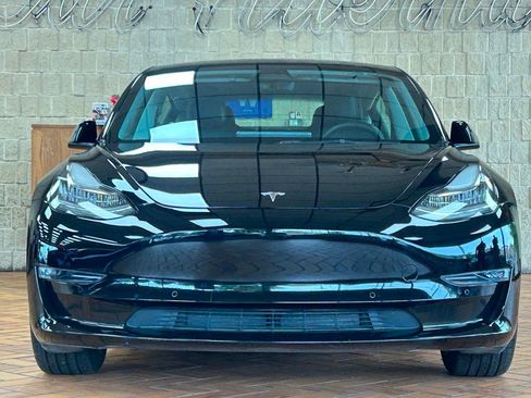 Used 2022 Tesla Model 3 Long Range AWD/4WD image 2