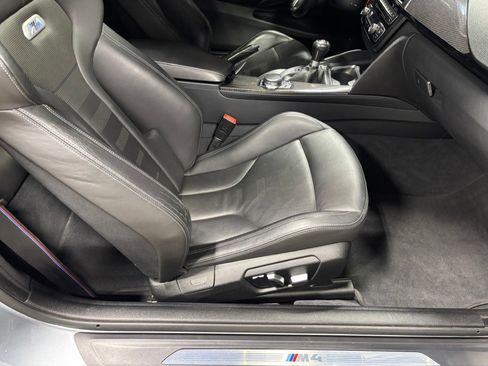 Used 2017 BMW M4 Coupe RWD image 14