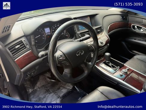 Used 2015 INFINITI Q70 3.7 AWD/4WD image 25