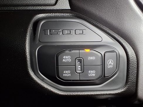 Used 2023 RAM 1500 Laramie image 7