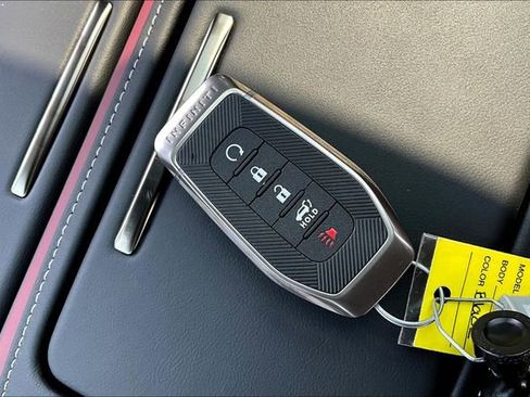 New 2026 INFINITI QX80 Autograph image 11