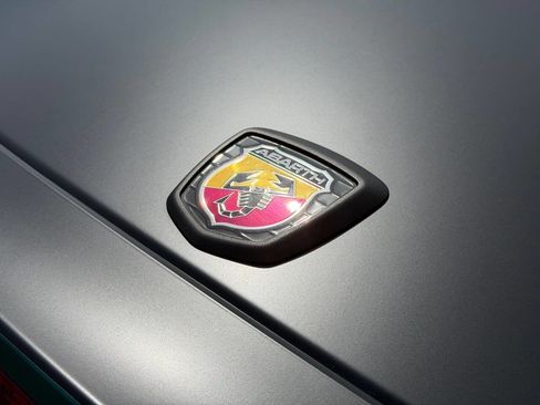 Used 2017 FIAT 124 Spider Abarth RWD image 7