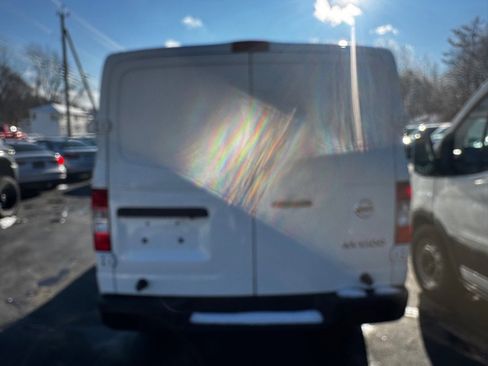 Used 2020 Nissan NV 1500 SV image 5