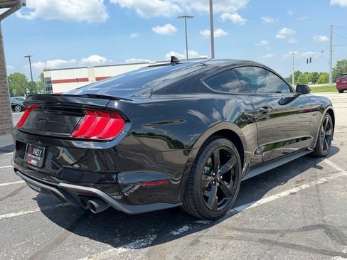 Used 2021 Ford Mustang GT RWD image 6