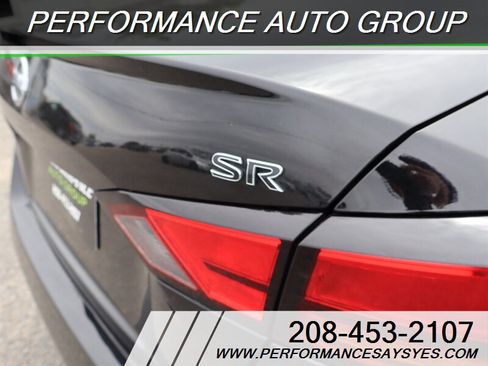 Used 2022 Nissan Altima 2.5 SR FWD image 8