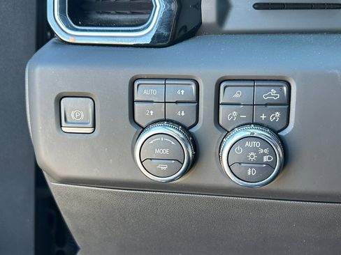 Used 2023 GMC Sierra 1500 Denali Ultimate image 27