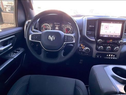 Used 2025 RAM 1500 Big Horn AWD/4WD image 5