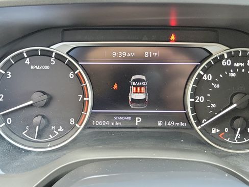 Used 2025 Nissan Rogue SV FWD image 33