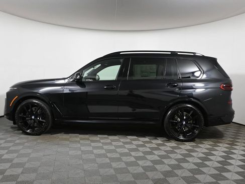 New 2027 BMW X7 xDrive40i w/ M Sport Package AWD/4WD image 2
