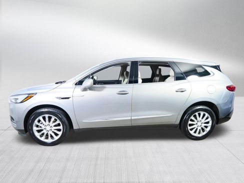 Used 2018 Buick Enclave Essence w/ Trailering Package AWD/4WD image 4