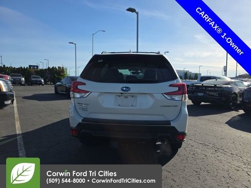 Used 2020 Subaru Forester Limited AWD/4WD image 9