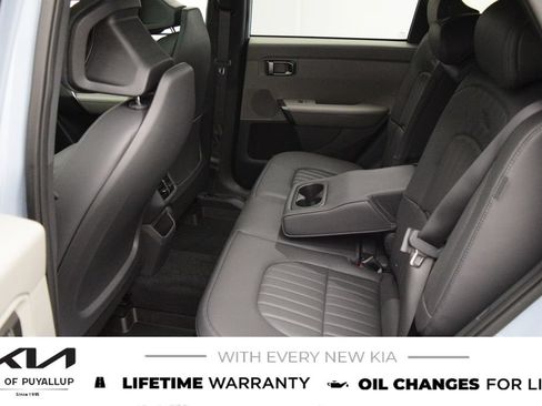 New 2027 Kia Seltos X-Line S w/ X-Line S Premium Package AWD/4WD image 12