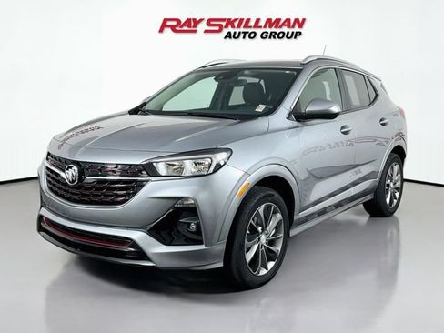 Used 2023 Buick Encore GX Select w/ Sport Touring Package AWD/4WD image 3