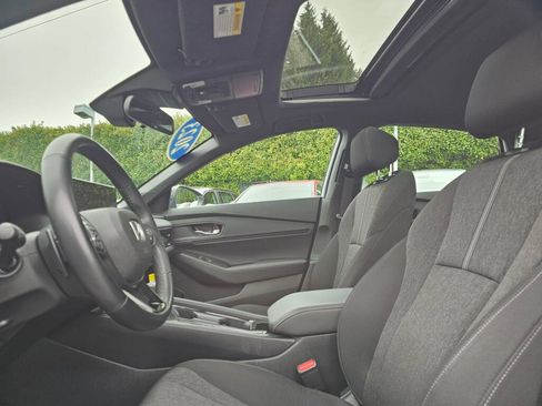 Used 2024 Honda Accord Sport image 22