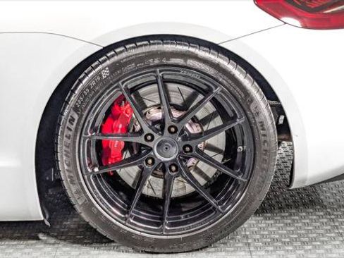 Used 2016 Porsche Cayman GT4 RWD image 34