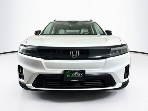 Used 2024 Honda Prologue Touring image 2