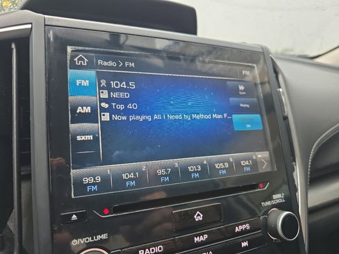 Used 2017 Subaru Impreza 2.0i Limited image 27