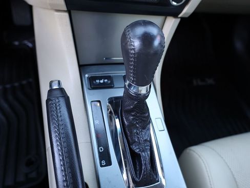 Used 2013 Acura ILX w/ Technology Package image 26