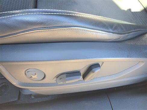 Used 2020 Audi SQ5 Premium Plus w/ Premium Plus Package image 11