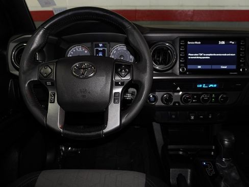 Certified 2023 Toyota Tacoma TRD Sport image 10