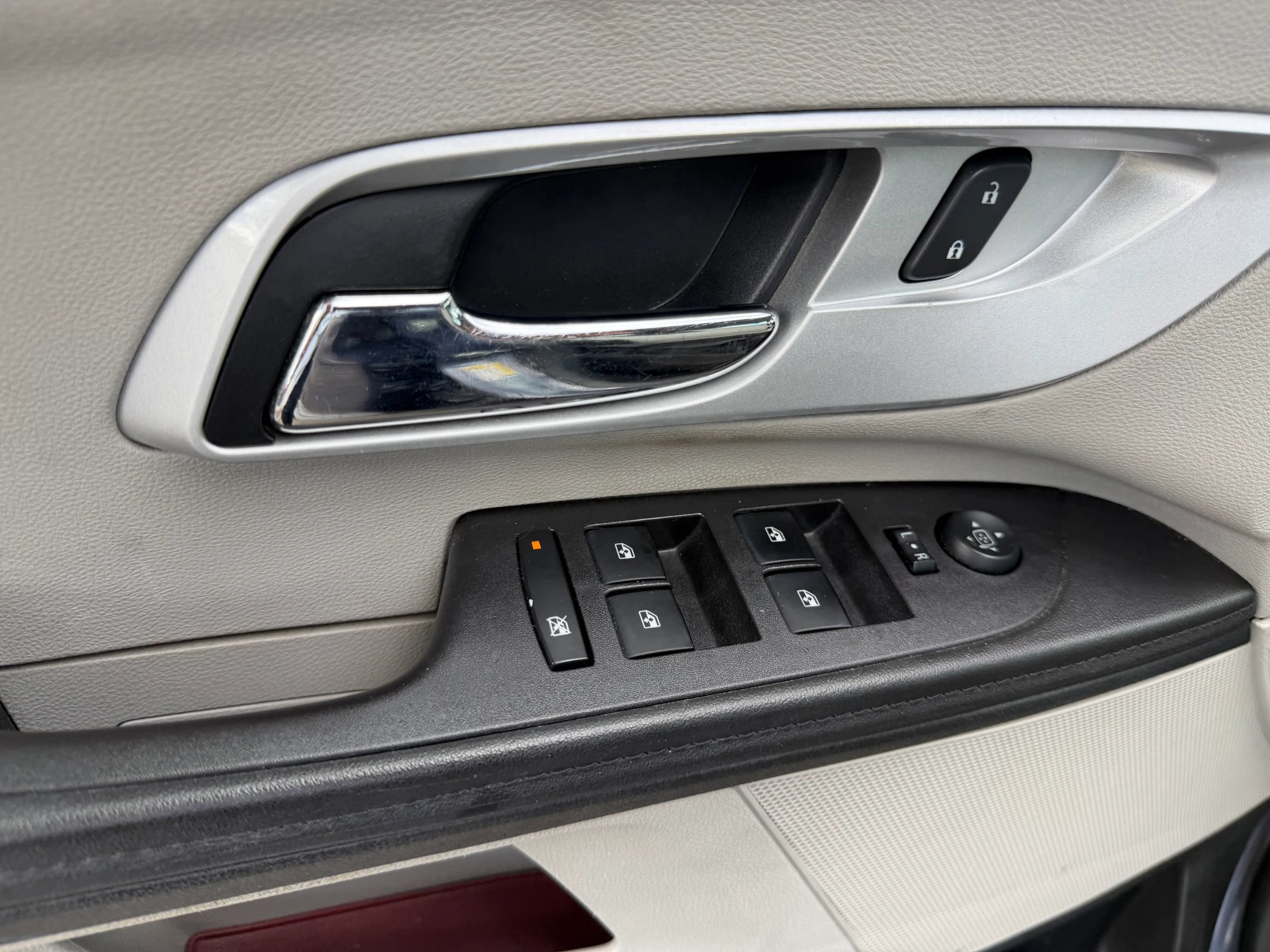 Used 2013 Chevrolet Equinox LS FWD image 10