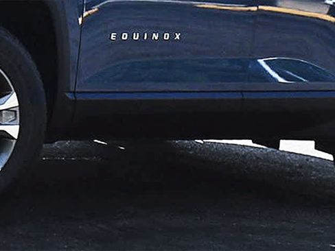 New 2026 Chevrolet Equinox LT AWD/4WD image 25
