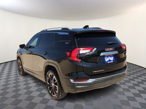 Used 2023 GMC Terrain SLT w/ LPO, Floor Liner Package FWD image 3