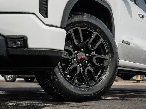 New 2026 GMC Sierra 1500 Elevation image 6