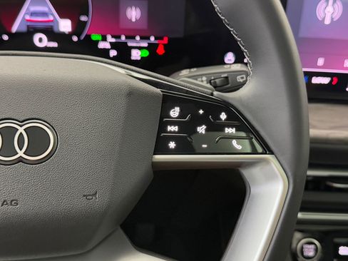 New 2025 Audi Q5 Premium Plus image 27