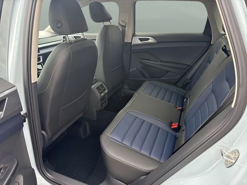 New 2026 Volkswagen Taos SEL AWD/4WD image 22