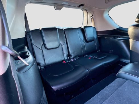 Used 2023 Nissan Armada Platinum w/ Captain's Chairs Package image 29