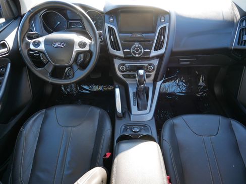 Used 2013 Ford Focus Titanium image 10