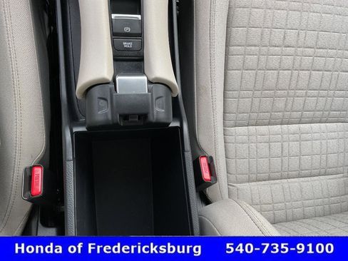 Certified 2026 Honda HR-V LX image 36