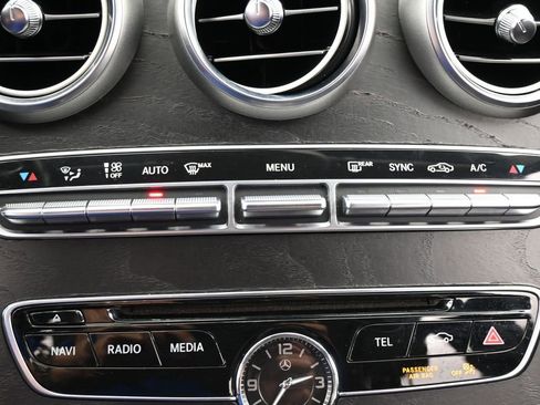 Used 2016 Mercedes-Benz C 300 Sedan image 22