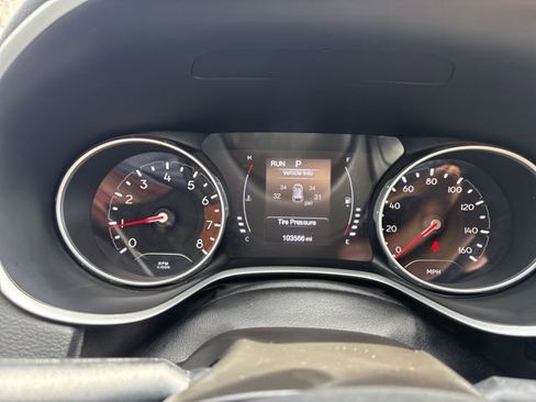 Used 2019 Jeep Compass Latitude AWD/4WD image 24