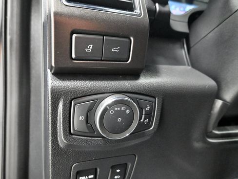 Used 2021 Ford Expedition Max Limited AWD/4WD image 9