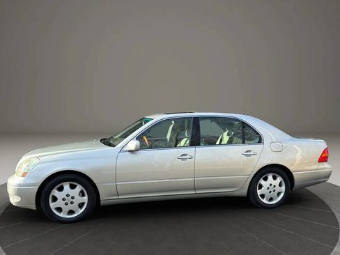 Used 2003 Lexus LS 430 RWD image 7