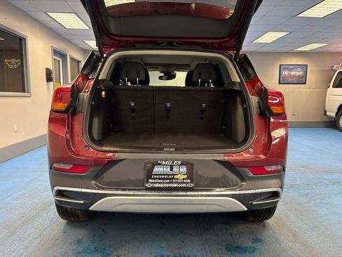 Certified 2023 Buick Encore GX Essence w/ Experience Buick Package FWD image 8