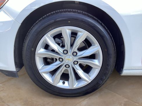 Used 2024 Chevrolet Malibu LT image 31