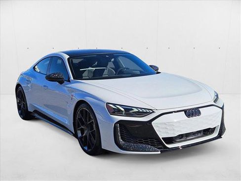 New 2025 Audi RS e-tron GT performance image 7