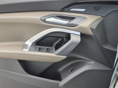 New 2025 Audi Q5 Premium AWD/4WD image 11