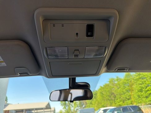 Used 2018 Nissan Titan PRO-4X w/ Pro-4x Utility Package AWD/4WD image 35