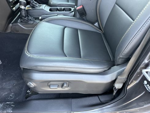 New 2026 Jeep Gladiator Sahara image 28