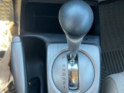 Used 2010 Honda Civic LX image 19