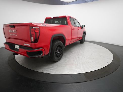 Used 2025 GMC Sierra 1500 Elevation image 35