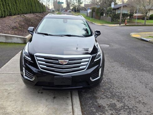 Used 2017 Cadillac XT5 Luxury w/ Driver Awareness Package image 2