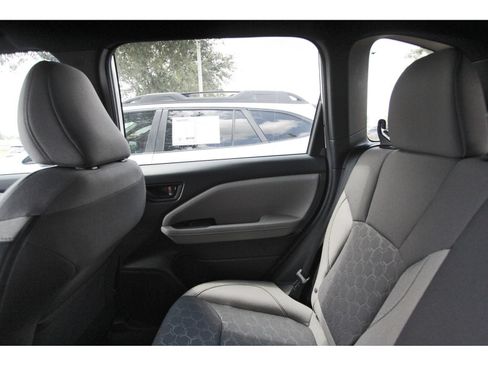 New 2026 Subaru Forester AWD/4WD image 9