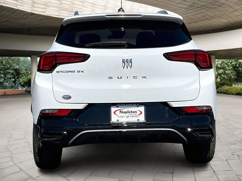 New 2025 Buick Encore GX Sport Touring image 4