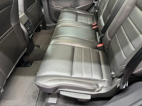 Used 2016 Ford Escape Titanium image 8