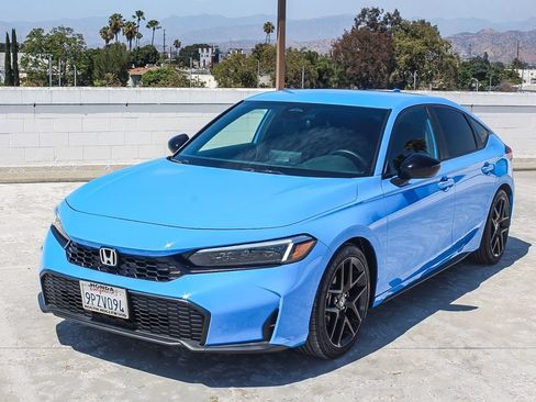Certified 2025 Honda Civic Sport image 3